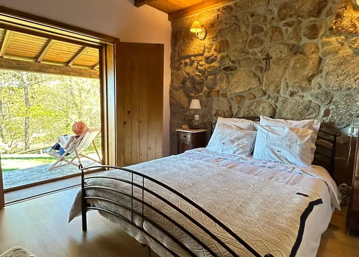 Quinta Do Espigueiro * Селорику-ди-Башту