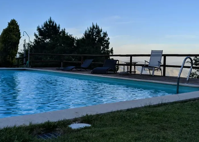 Quinta Do Espigueiro * Селорику-ди-Башту